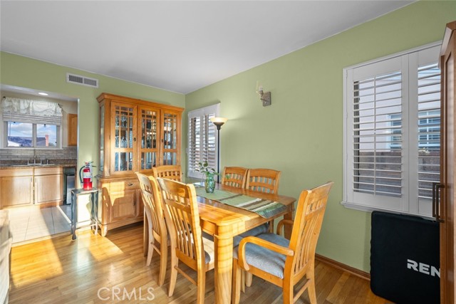 Detail Gallery Image 13 of 44 For 13003 Arcturus Ave, Gardena,  CA 90249 - 4 Beds | 2 Baths