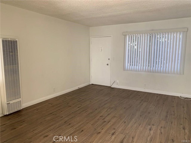 Detail Gallery Image 8 of 13 For 1908 Gardena Ave #10,  Glendale,  CA 91204 - 2 Beds | 1 Baths