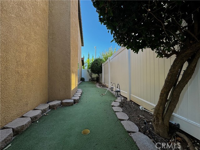 Detail Gallery Image 69 of 75 For 10 Ivy Lane, Irvine,  CA 92602 - 4 Beds | 2/1 Baths