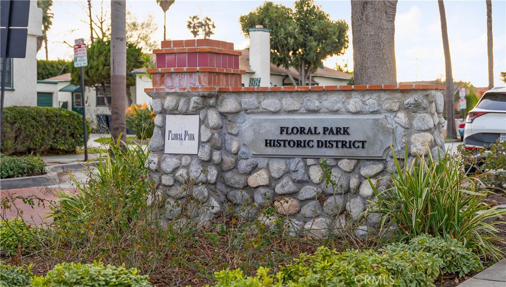 2003 N Victoria Drive