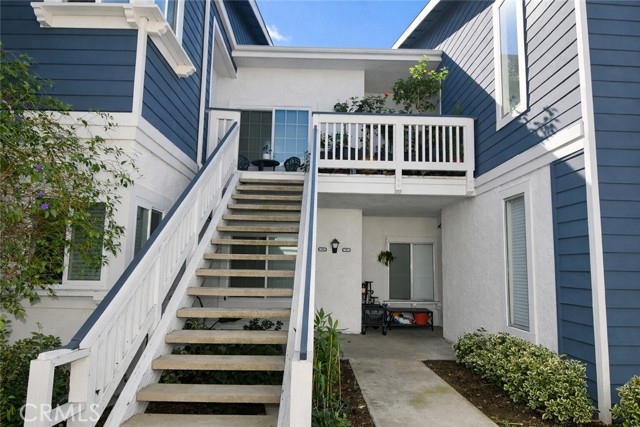 Front Image Thumbnail for CROC26032597