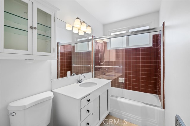 Detail Gallery Image 10 of 14 For 210 via Ithaca, Newport Beach,  CA 92663 - 3 Beds | 2 Baths