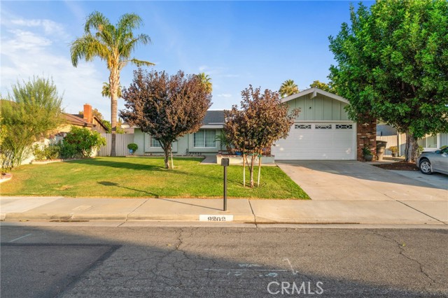 Detail Gallery Image 8 of 44 For 9202 Jersey Dr, Riverside,  CA 92503 - 3 Beds | 2 Baths