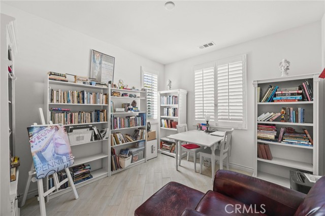 Detail Gallery Image 14 of 41 For 23129 Rustic Oak, Wildomar,  CA 92595 - 5 Beds | 4/1 Baths