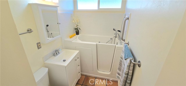 Detail Gallery Image 14 of 23 For 1200 Peach Ave, Lompoc,  CA 93436 - 4 Beds | 3 Baths