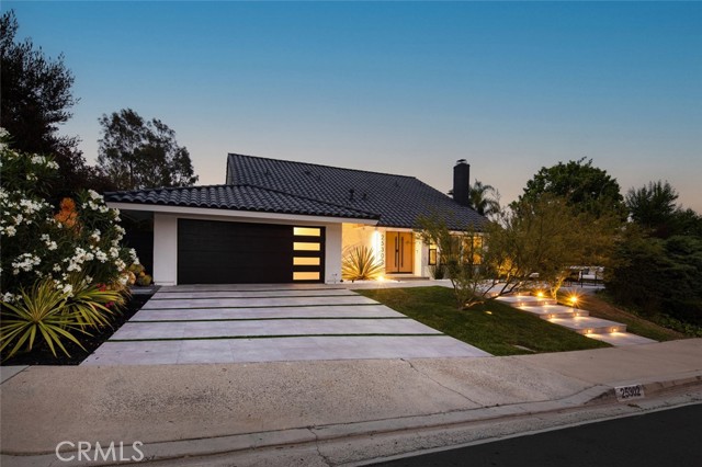 Detail Gallery Image 1 of 35 For 25302 Posada Ln, Mission Viejo,  CA 92691 - 4 Beds | 3 Baths