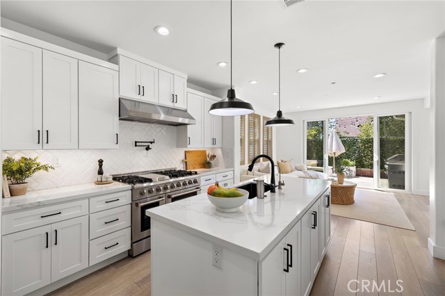 7 Bluewing Lane, Ladera Ranch CA: https://media.crmls.org/medias/7ec81e3e-876b-4310-869f-6ac4d2833e7d.jpg