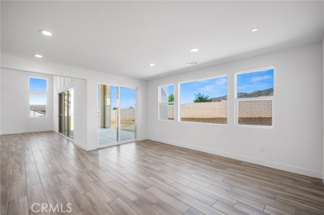 Detail Gallery Image 34 of 57 For 34572 Kadota St, Yucaipa,  CA 92399 - 3 Beds | 2/1 Baths