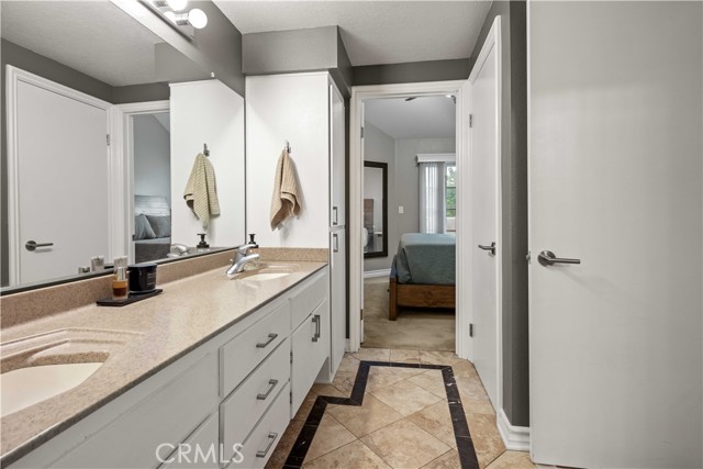 Detail Gallery Image 16 of 29 For 24129 Del Monte Dr #162,  Valencia,  CA 91355 - 1 Beds | 1 Baths