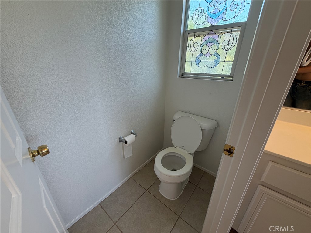 https://media.crmls.org/medias/7ec964fe-5a87-4b46-8c41-6ffbb282b763.jpg?preset=X-Large