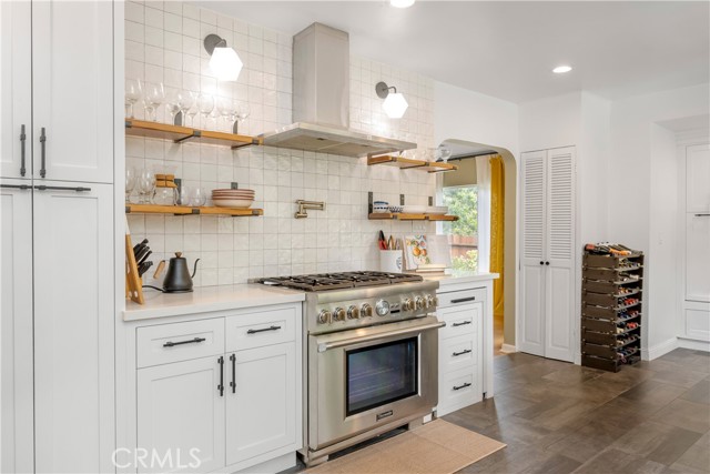 Detail Gallery Image 11 of 28 For 3209 Bennett Dr, Los Angeles,  CA 90068 - 2 Beds | 1 Baths