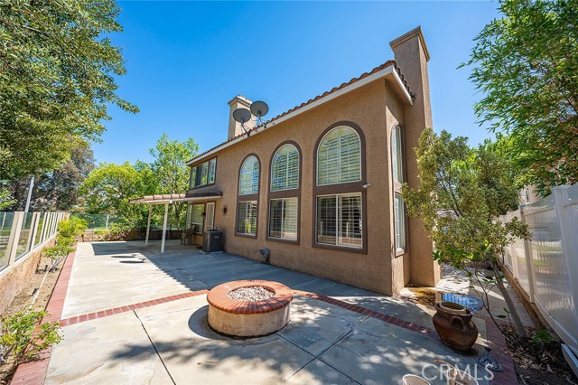 15075 Avenida Del Monte, Chino Hills CA: https://media.crmls.org/medias/7eca4676-529c-41d7-a254-255629a55959.jpg