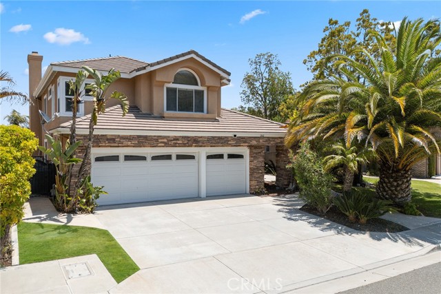 1262 S Night Star Way, Anaheim Hills CA: https://media.crmls.org/medias/7ecbf66b-7c99-41d8-8d54-11bb0a0296b8.jpg