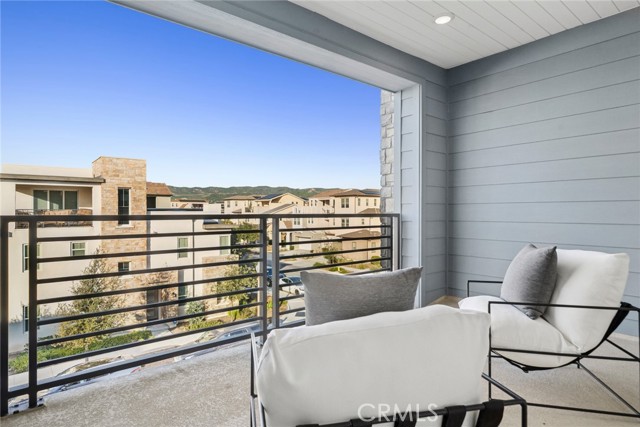 Detail Gallery Image 31 of 37 For 126 Scale, Irvine,  CA 92618 - 4 Beds | 4 Baths