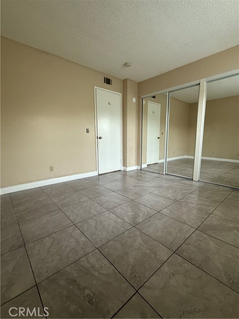 Detail Gallery Image 4 of 34 For 1735 E Washington #G13,  Colton,  CA 92324 - 2 Beds | 2 Baths