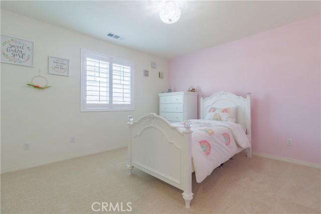 Detail Gallery Image 31 of 52 For 16034 Ulysses Ln, Fontana,  CA 92336 - 6 Beds | 4/1 Baths