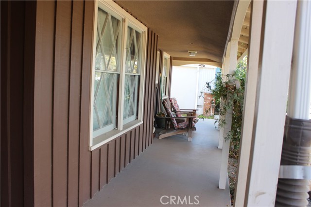 12818 Hatteras Street photo 7