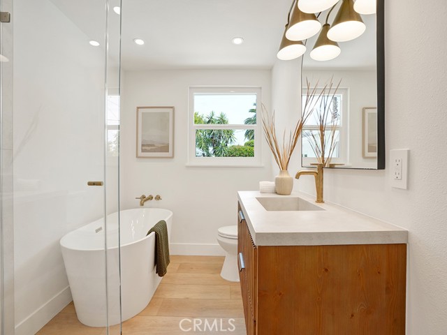 3212 Sunnywood Drive, Fullerton CA: https://media.crmls.org/medias/7ed1b5fd-4949-4328-8d72-ac71654ef0a2.jpg