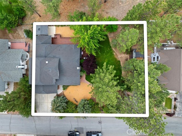 42784 Edelweiss Drive, Big Bear Lake CA: https://media.crmls.org/medias/7ed1d30f-d5e5-45fc-8378-bc3f79a629be.jpg