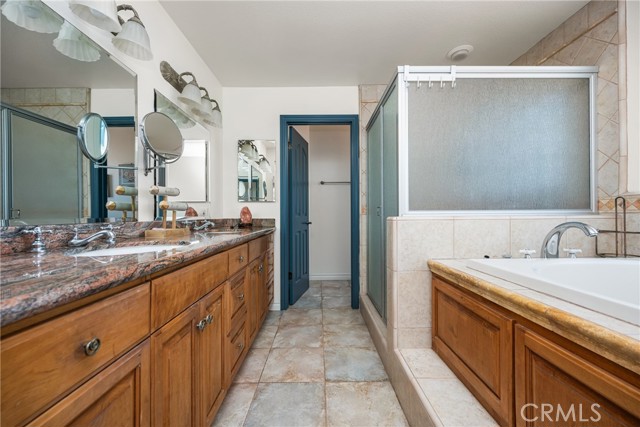 6915 E Seaside, Long Beach CA: https://media.crmls.org/medias/7ed25c21-15b3-41e2-bc51-c8e4ea56a6a1.jpg
