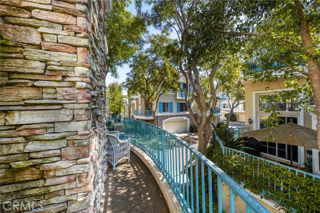 81 Chandon, Newport Coast CA: https://media.crmls.org/medias/7ed27888-67b6-4c89-8f8a-59d298eb1a94.jpg