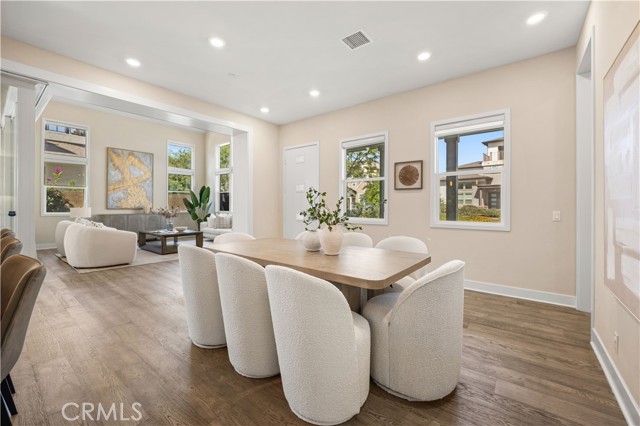 Detail Gallery Image 8 of 68 For 121 Pastel, Irvine,  CA 92618 - 4 Beds | 4/2 Baths