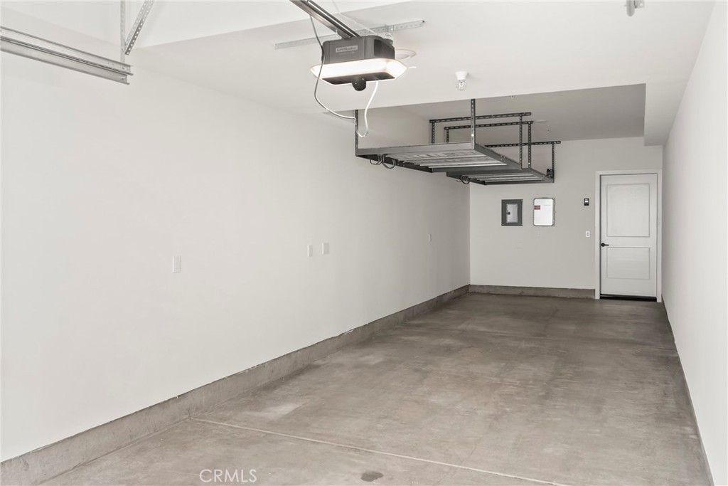 1101 Catania Court - photo 20