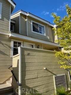 Detail Gallery Image 3 of 11 For 2800 Plaza Del Amo #215,  Torrance,  CA 90503 - 2 Beds | 2/1 Baths