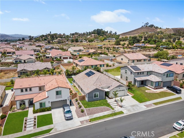 29427 Studio Drive, Menifee CA: https://media.crmls.org/medias/7ed3796d-fbd6-47e3-b862-90343517e4a5.jpg