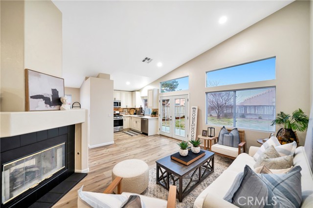 Detail Gallery Image 13 of 56 For 36634 Sulphur Springs, Palmdale,  CA 93552 - 5 Beds | 2 Baths