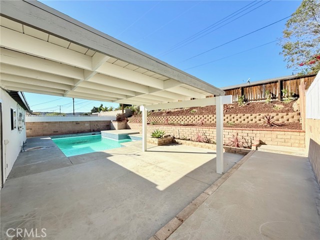 Detail Gallery Image 25 of 27 For 27215 Elias, Saugus,  CA 91350 - 4 Beds | 2 Baths