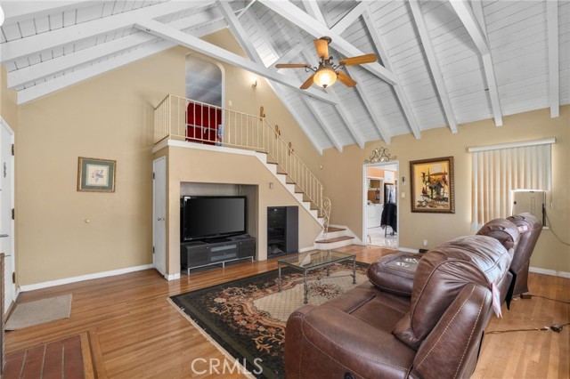 650 N Acacia, Rialto CA: https://media.crmls.org/medias/7ed3fa33-f32d-4d84-b755-2e122e350d83.jpg