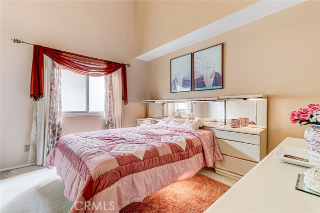 Detail Gallery Image 25 of 34 For 5316 W 135th, Hawthorne,  CA 90250 - 4 Beds | 3 Baths