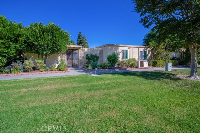 205 Avenida Majorca #B, Laguna Woods, CA 92637