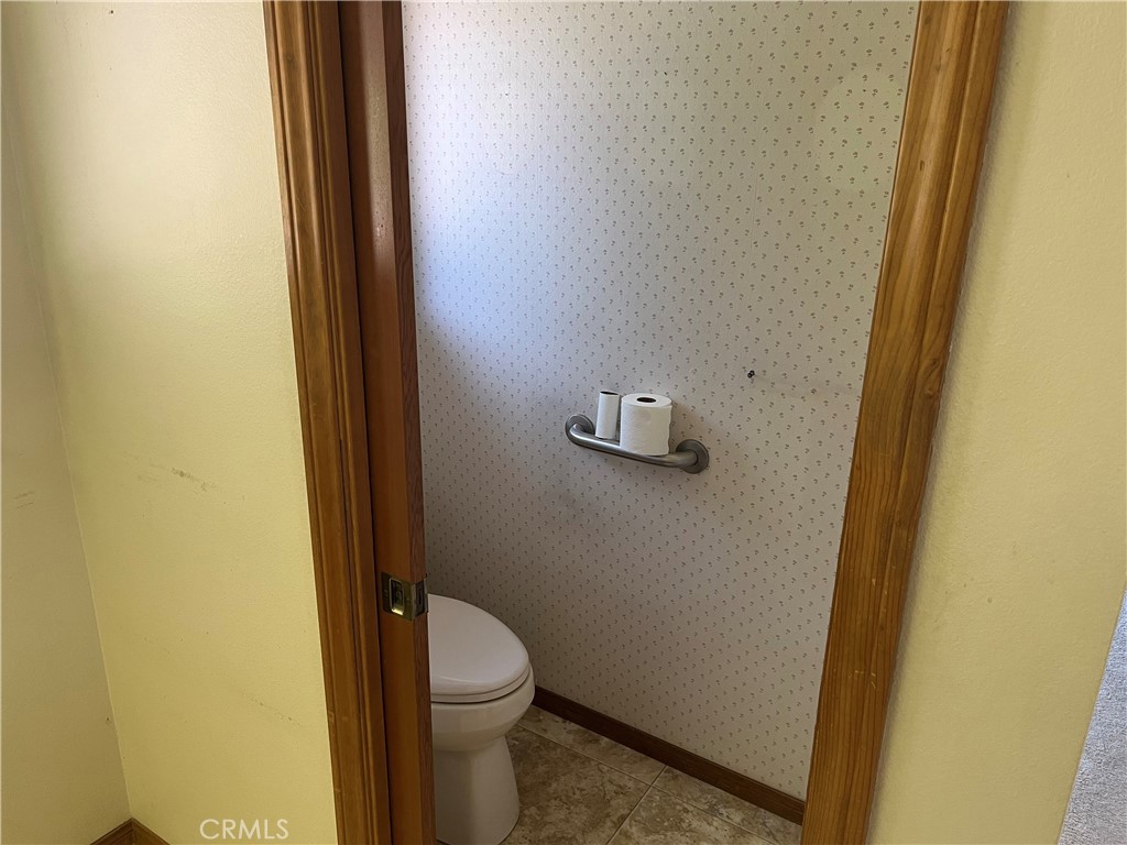 https://media.crmls.org/medias/7ed47147-368c-4e62-91a7-4a36b4d9646c.jpg?preset=X-Large
