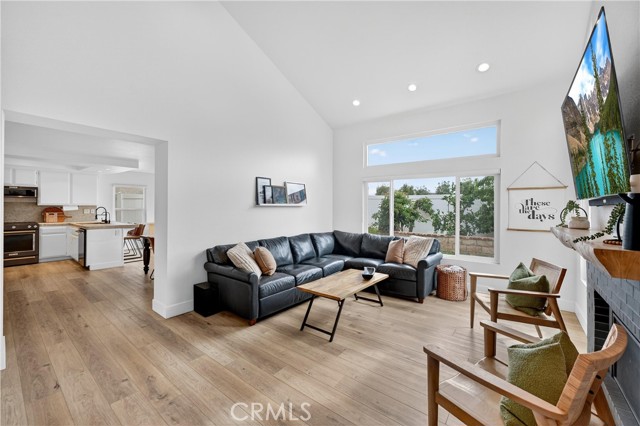 Detail Gallery Image 6 of 44 For 31972 Lazy Glen, Rancho Santa Margarita,  CA 92679 - 3 Beds | 2/1 Baths