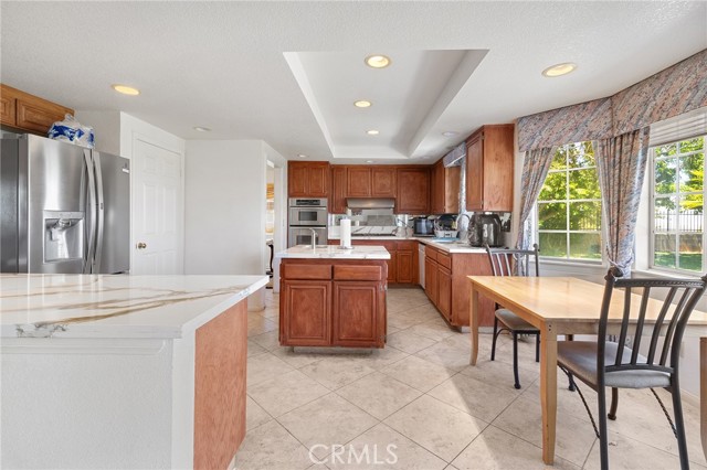 40420 Valiente Drive, Palmdale CA: https://media.crmls.org/medias/7ed5a578-b011-435b-a832-d0ea7d350e4c.jpg