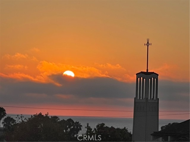 807 El Redondo Avenue, Redondo Beach CA: https://media.crmls.org/medias/7ed6930c-f86a-432f-b221-34eee2d3657d.jpg