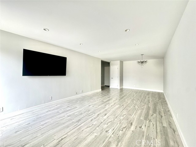 409 Burchett Street, Glendale CA: https://media.crmls.org/medias/7ed6d1d5-dd9f-4c60-9f95-5941d08b1b2d.jpg