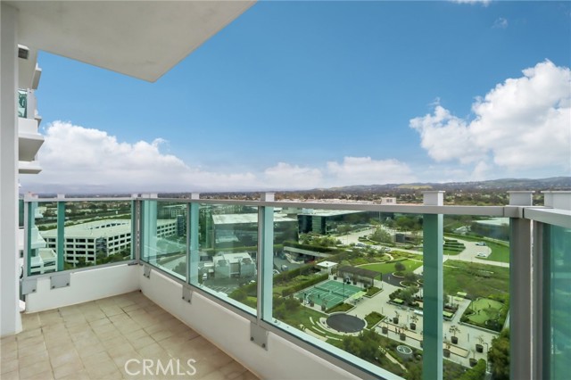Detail Gallery Image 7 of 48 For 3131 Michelson Dr #1504,  Irvine,  CA 92612 - 2 Beds | 2/1 Baths