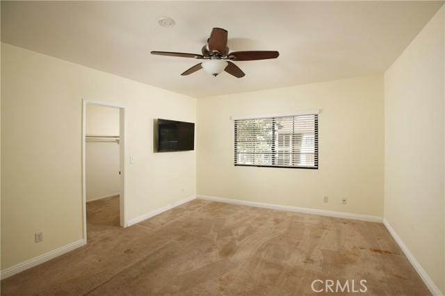 Detail Gallery Image 11 of 23 For 400 W Riverside Dr #2,  Burbank,  CA 91506 - 3 Beds | 2/1 Baths