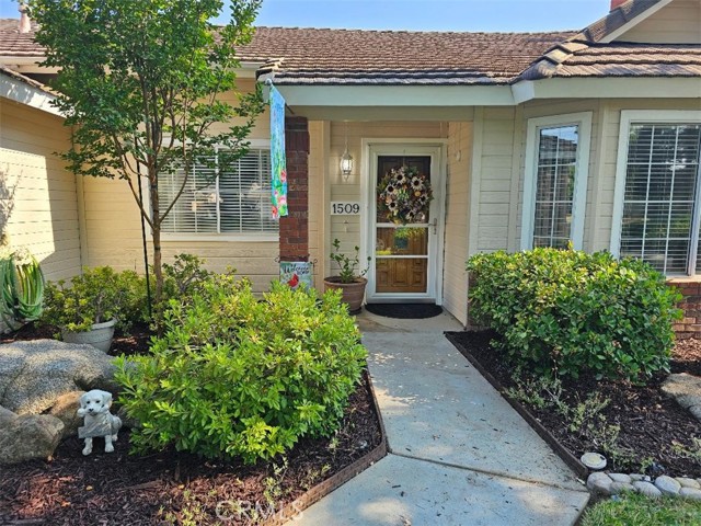 Detail Gallery Image 4 of 57 For 1509 Princeton Ave, Madera,  CA 93637 - 3 Beds | 1/1 Baths