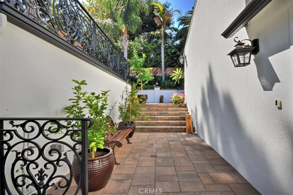 MLS #SR25279104 image #17