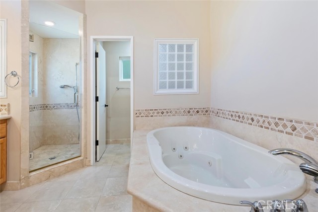 Detail Gallery Image 22 of 63 For 611 Camino Manzanas, Thousand Oaks,  CA 91360 - 4 Beds | 2/1 Baths