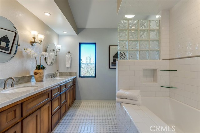 Detail Gallery Image 22 of 62 For 710 Evans, San Luis Obispo,  CA 93401 - 5 Beds | 3 Baths