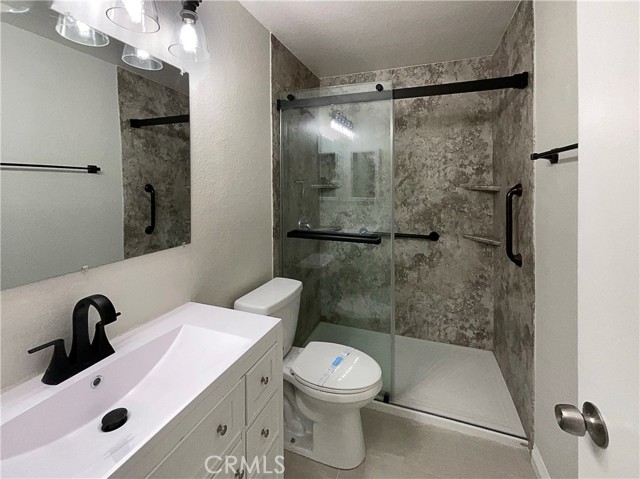 Detail Gallery Image 18 of 22 For 22257 Emerald, Grand Terrace,  CA 92313 - 4 Beds | 2 Baths