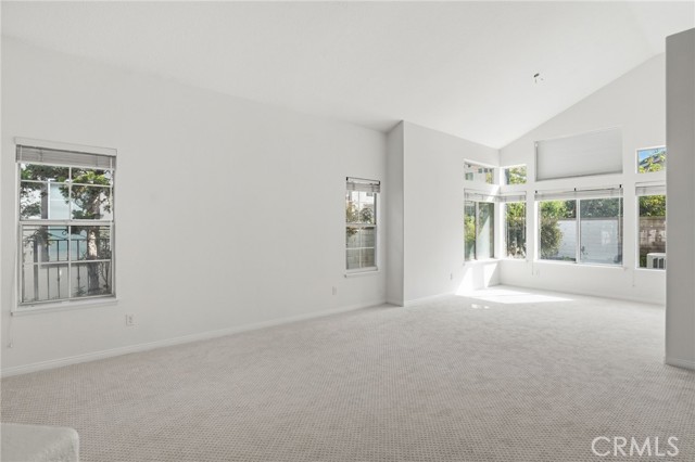 Image 2 of 27 For 9916 Fonte