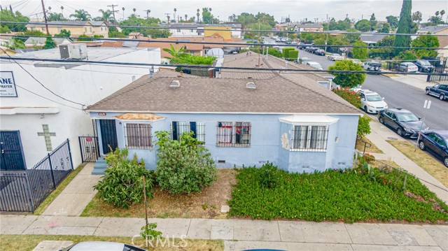 6828 S San Pedro St, Los Angeles, CA 90003