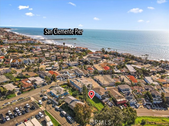 Front Image Thumbnail for CROC26047524