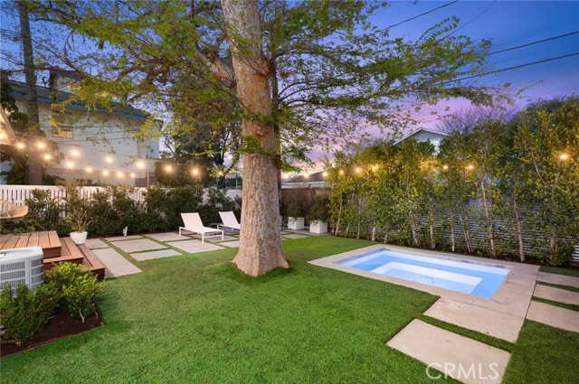 Detail Gallery Image 42 of 51 For 206 Del Mar Ave, Costa Mesa,  CA 92627 - 4 Beds | 2 Baths